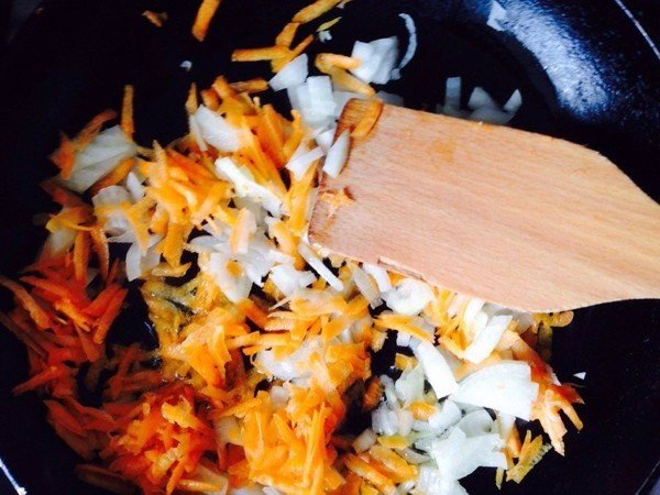 Суп с фрикадельками с помидорами