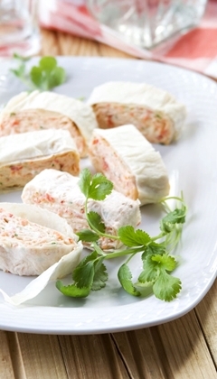 Закуска из лаваша с сыром фета