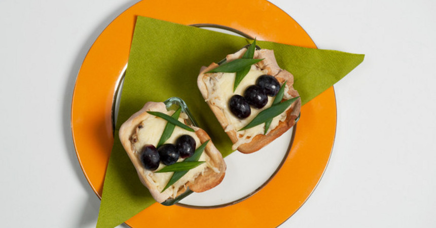 Жульен с шампиньонами и сыром