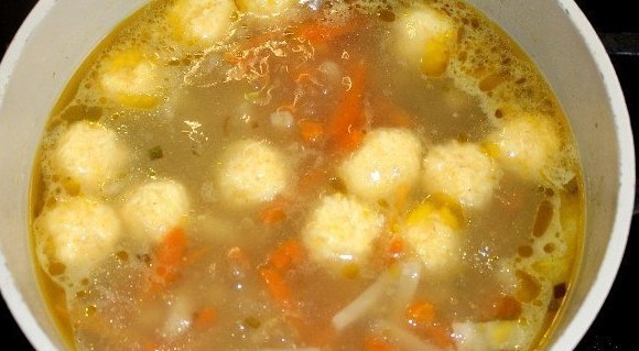 Суп с сырными клёцками