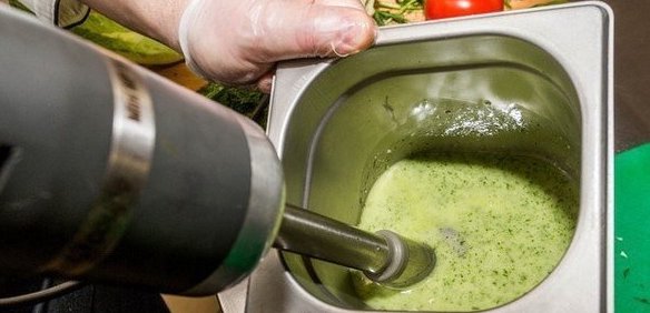 Салат с авокадо