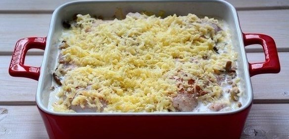 Запечённая с гречкой курица