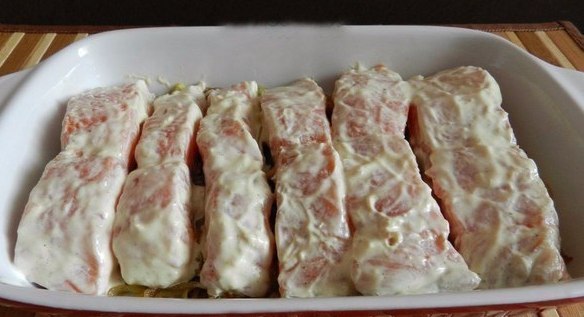 Запечённая сёмга с сыром