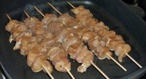 Шашлык из курицы в духовке