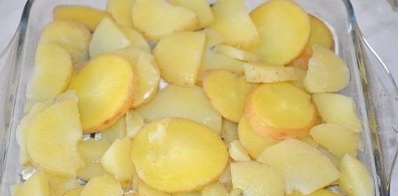 Картофельная запеканка со скумбрией