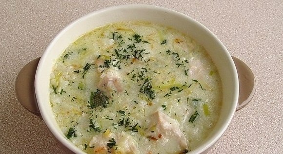 Английский куриный суп с плавленым сыром
