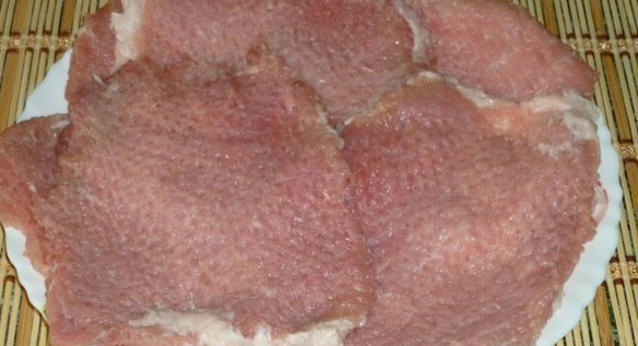 Мясные рулетики с сыром